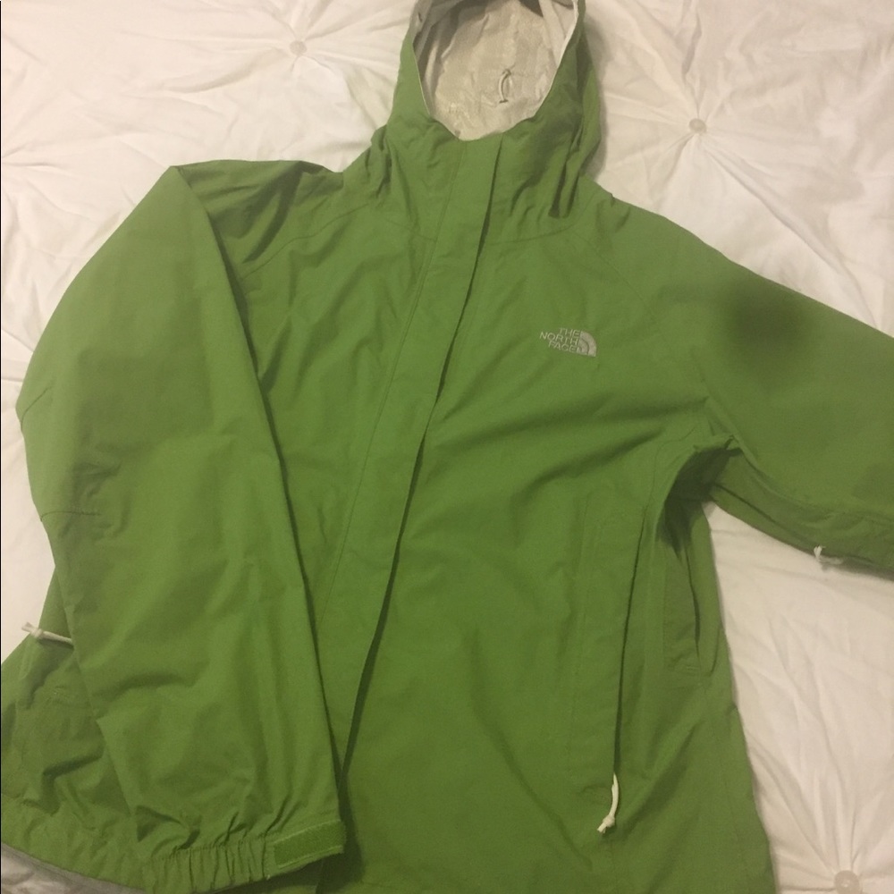 The North Face hooded Hyvent DT jacket